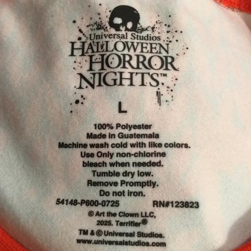 Halloween Horror Nights 2025 Terrifier Christmas/Halloween top L